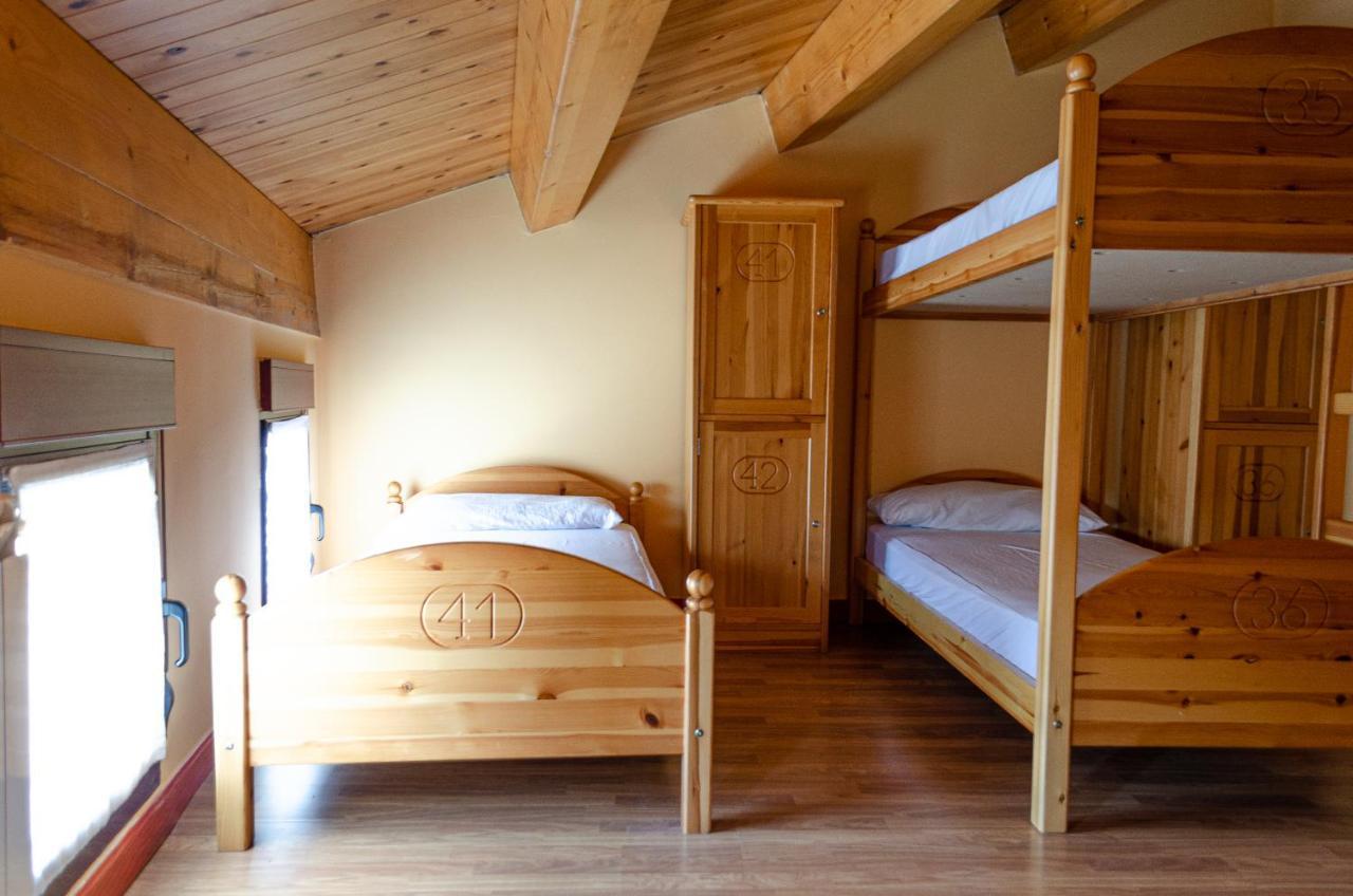 Albergue El Pajar De Ages - Exclusivo Para Peregrinos - Exclusive For Pilgrims Eksteriør bilde